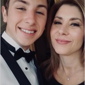 Meet your Posher, Louisa